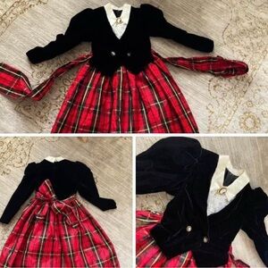 Storybook Heirlooms. Girls size 7/9 Vintage Christmas Dress. Velvet. Stunning!